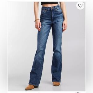 Wrangler Women’s Westward 626 High Rise Boot Jean